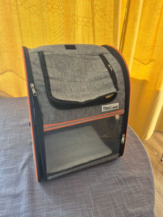 Transporter-plecak dla kota