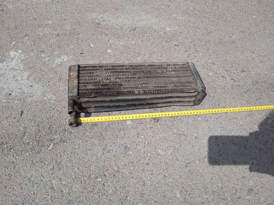 радіатор автомобільної пічки