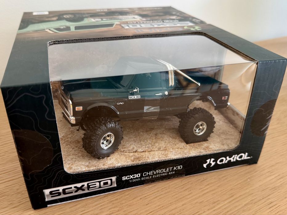 Axial SCX30 Chevrolet K10 RC Crawler 1/30 - Novo em Caixa Selada