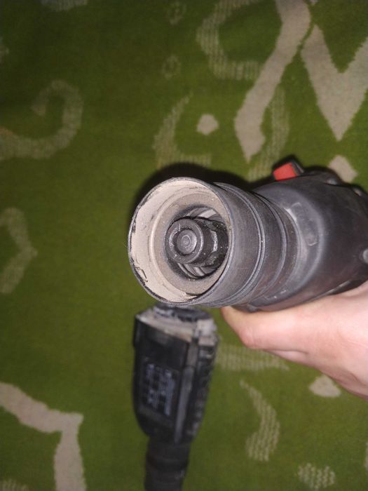 перфоратор арсенал запчастини