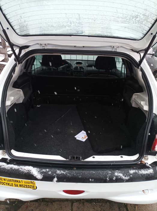 Peugeot 206 1.4 HDi van vat