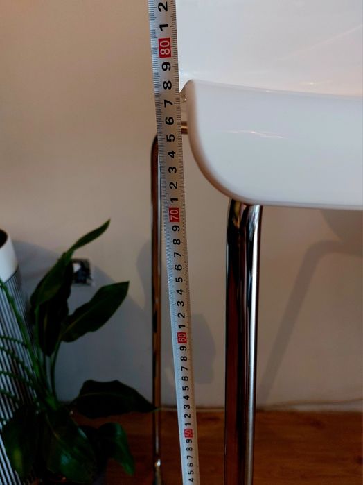 Stołek hoker barowy Ikea Glenn idealny chrom biały