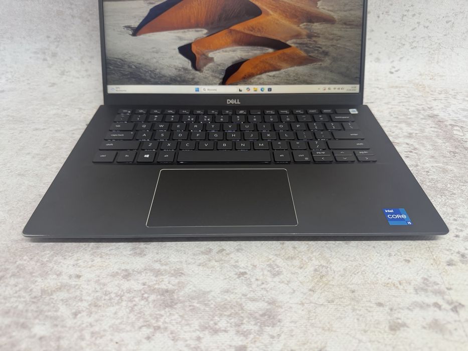 Dell Vostro 5402 / i5-1135G7 4.20 GHz / 8GB RAM / SSD 512GB / FHD 14" / Windows 11