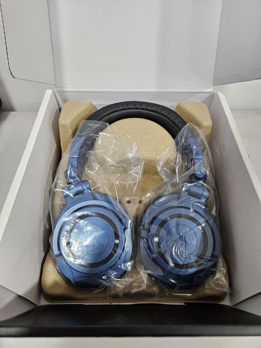 Auscultadores Bluetooth AUDIO TECHNICA ATH-M50XBT2 DS Novo c/garantia