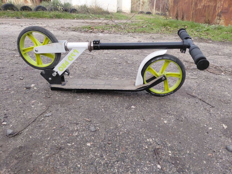 Двоколісний самокат USD PRO Rider