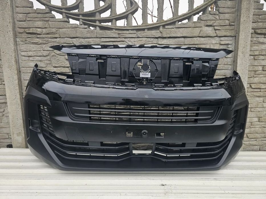 peugeot vivaro c   zderzak przod