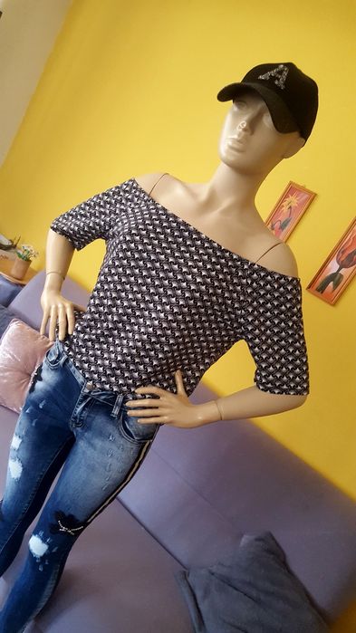 Bluzeczka, krótki rękaw, r S/M, Hiszpanka