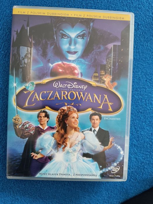 Zaczarowana film dvd