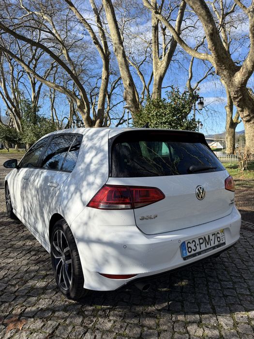 Volkswagen Golf 7 R-LINE