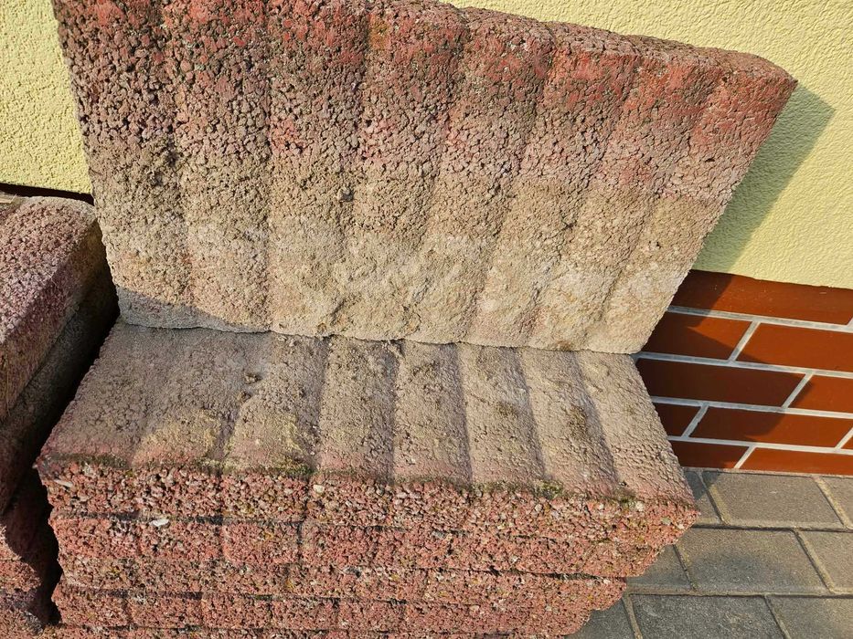 Obrzeża betonowe palisadowe okrągłe