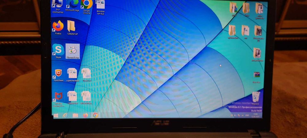 Ноутбук Asus X54L