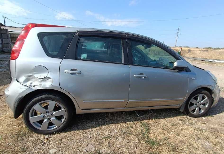 Кузов Nissan Note 2008 1.6 бенз Разборка Nissan Note