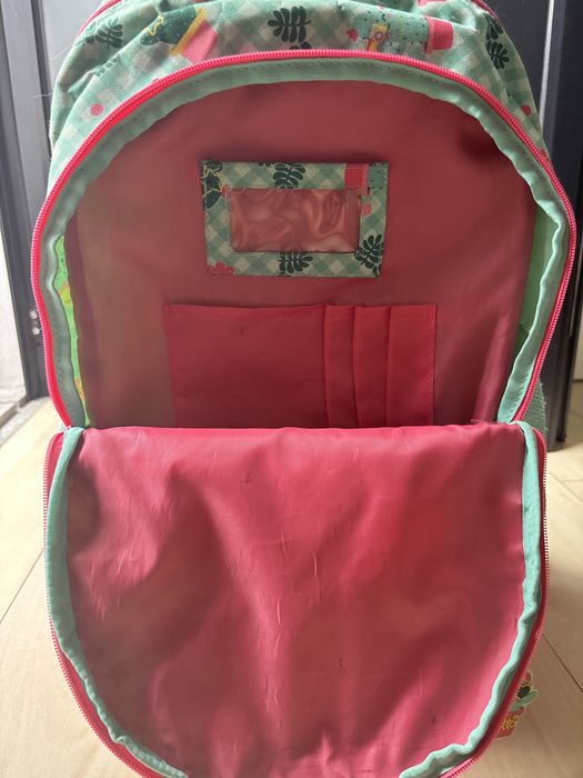 Conjunto mochila lancheira e estojo para escola