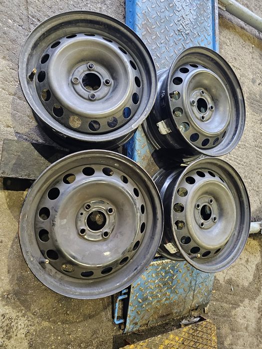 Felgi Stalowe Renault Clio-Dacia R15 4x100 ET40-6J