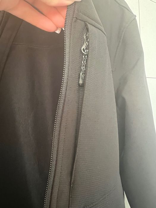 Чоловіча осіння куртка, розмір М, вживане