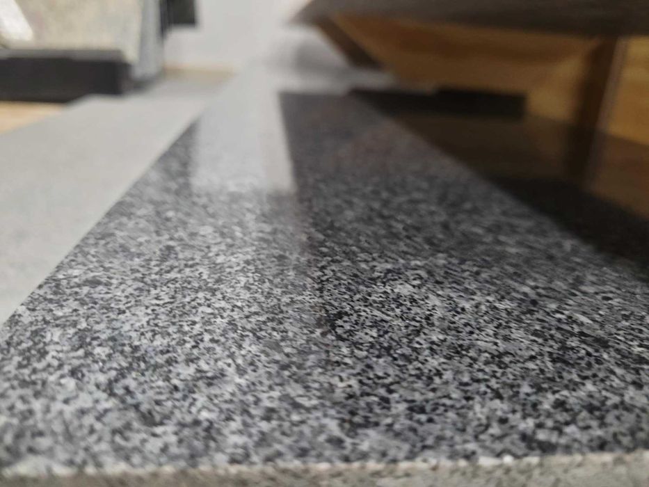 Płytki, Parapety i Stopnie Granit G654 Mekong Dark Polerowany