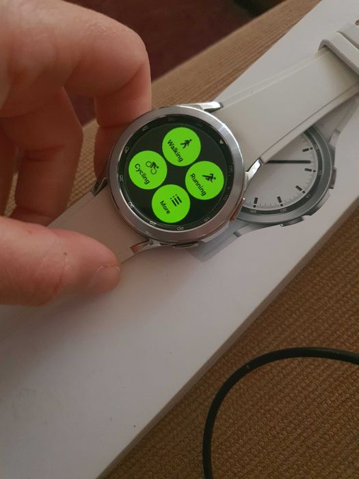 Relógio Samsung Galaxy Classic 42mm