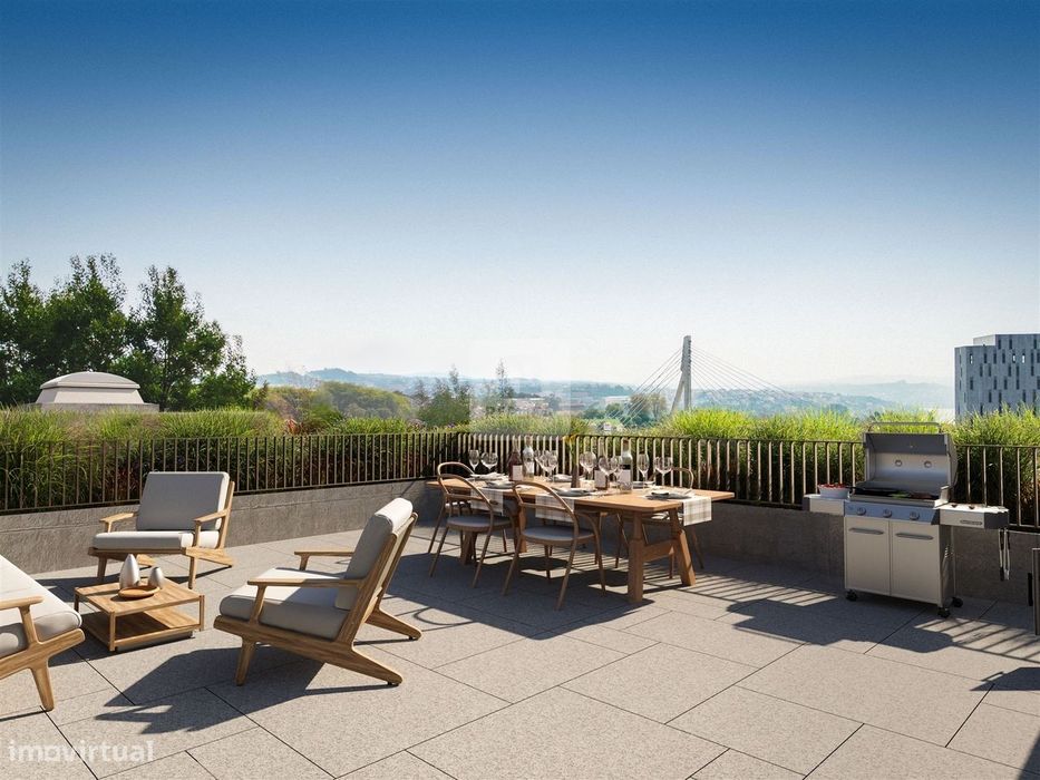 Apartamento T4 Rooftop próximo estádio do dragão, Porto