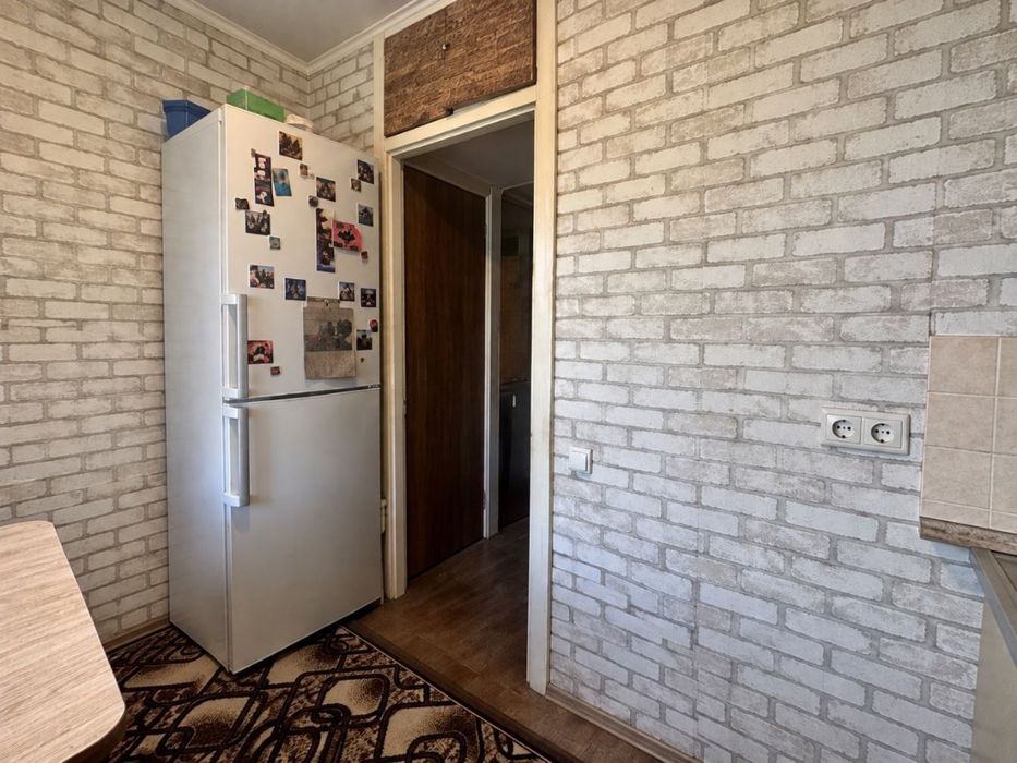 Продам 1к квартиру Голосіівськтй район Метрологічна