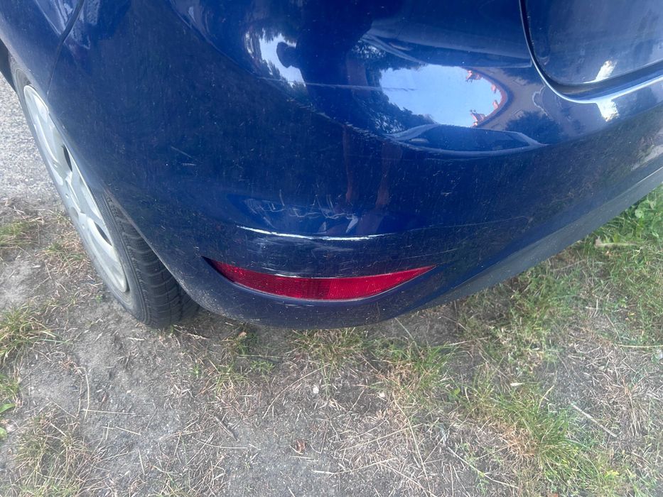 Syndyk Sprzeda samochód Ford Fiesta