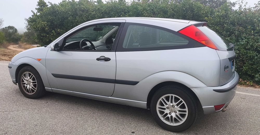 Ford Focus Sportvan 1.8 TDDi (2005) – Nacional, Único Dono