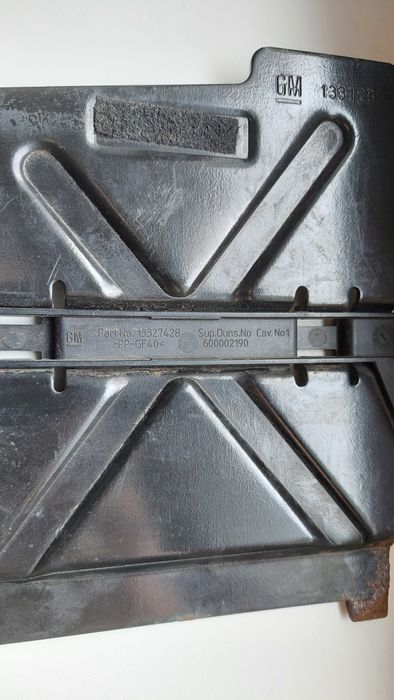 Кріплення акумулятора Opel Meriva B