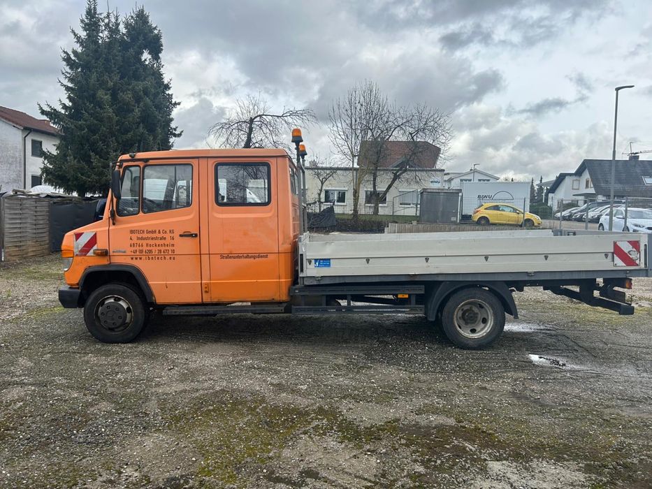 Vario 813 doka 7-osobowa + 4.2 m skrzynia