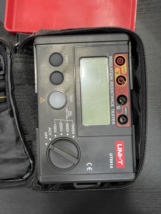 Medidor de Resistencia de Isolamento UT501A