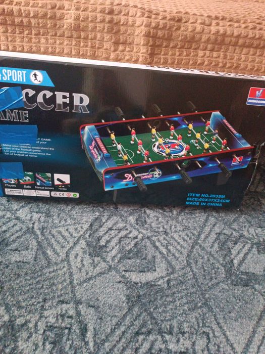Продам настольный футбол