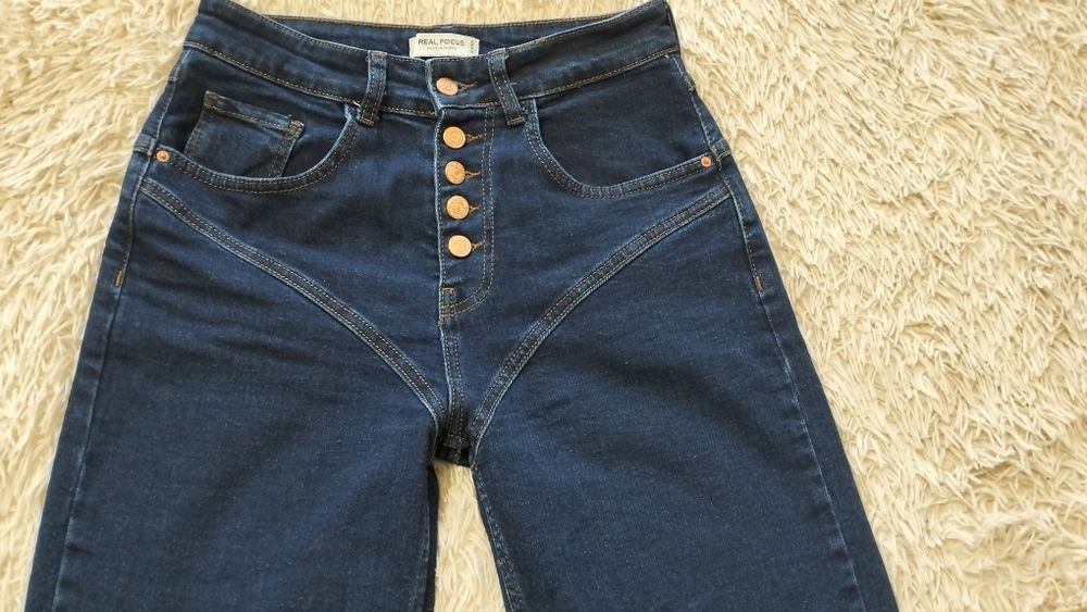 Джинси жіночі розмір м