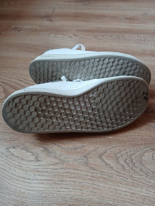Snakersy biale Adidas