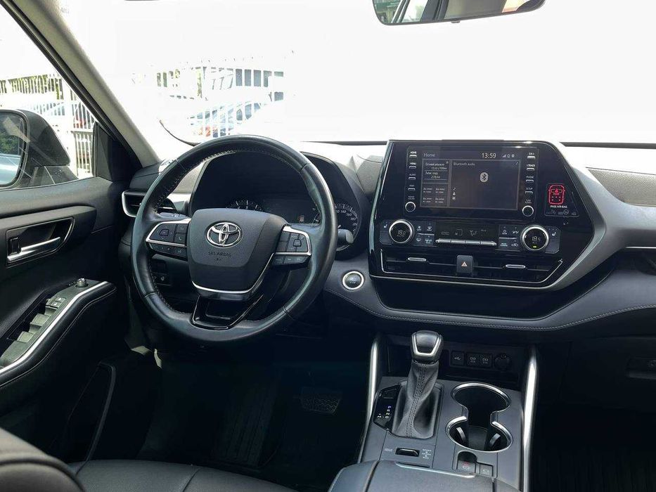 Toyota Highlander 2020 офіційний в розтермінування від 37000 грн/місяць