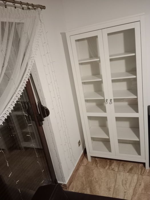 Witryna  Hemnes nowa biała