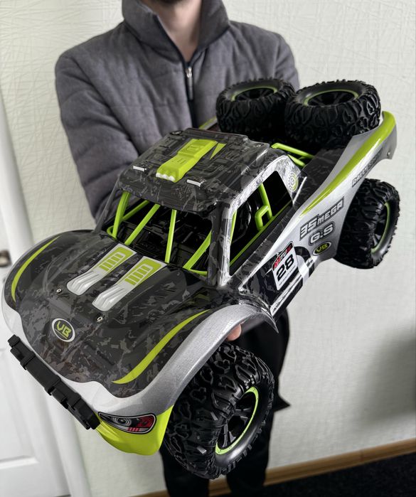 Радіокерована машинка похашляховик 43 см JJRC Q229 1:10 зі підсвічуванням 2,4G