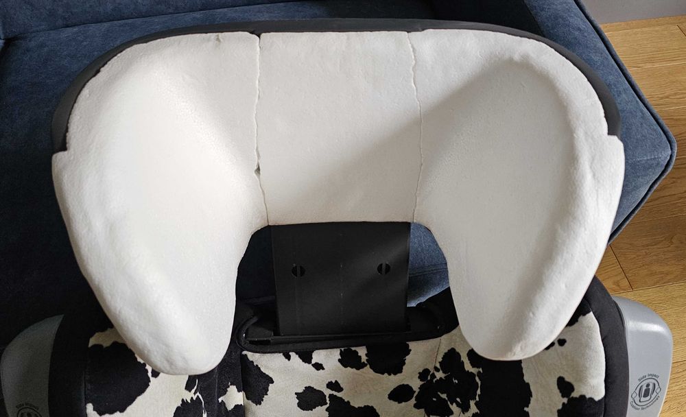 Fotelik samochodowy Britax Römer Kidfix SICT – 15–36 kg krowa