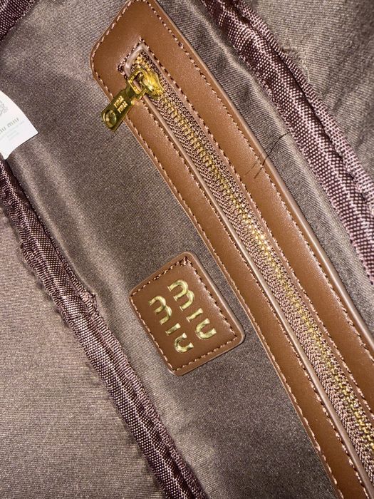 Torebka MIU MIU Beau Leather Bag brąz, coffee Jesień hit!!!