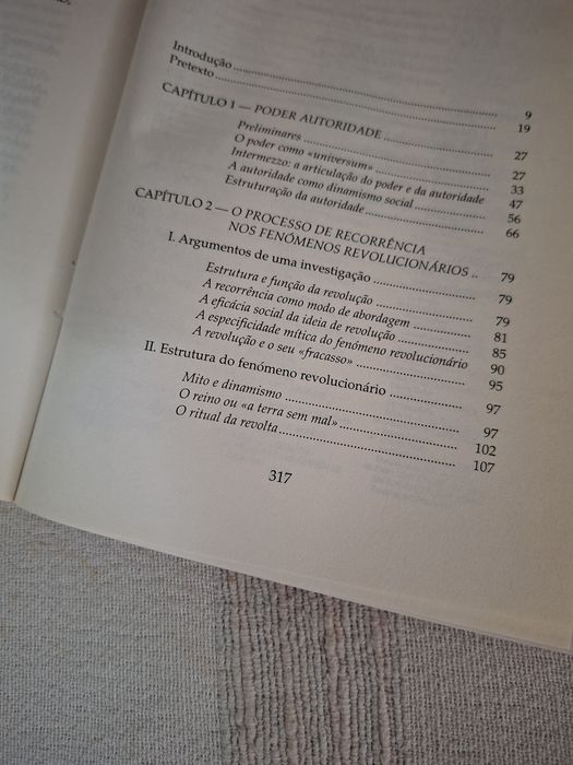 Três livros de sociologia por 20 euros Inst. Piaget