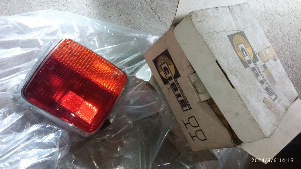 Farolins traseiros de Peogeot 304 Cabriolet