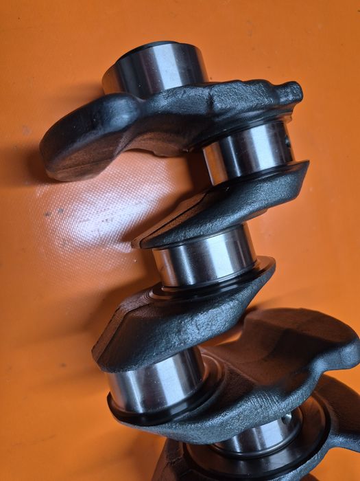 Wał korbowy, korbowód Bmw 2,0 d N47D20 , 1 szlif, idealny