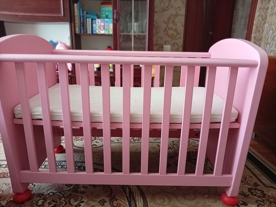 Продам дитяче ліжечко IKEA