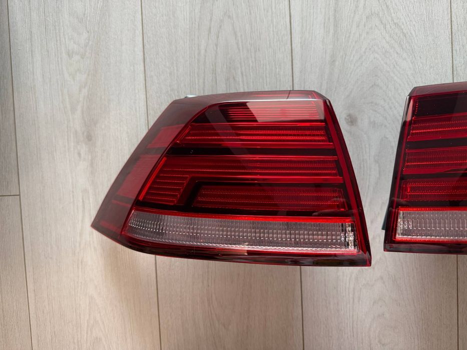 Фонарі LED VW Golf 7 7.5 GTI R USA e-Golf хетчбек європа GTI 5G0945095Q 5G0945096Q переробка фонарів оптика фари оранжеві повороти