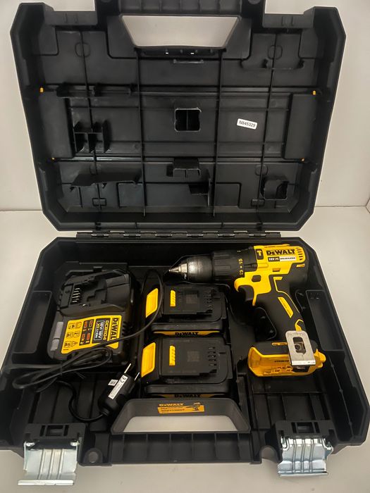 DEWALT zestaw - Wiertarko-Wkrętarka dcd778 Udarowa 18V XR 2x 4.0Ah