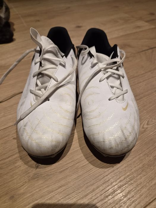 Chuteiras Nike Phantom 38,5
