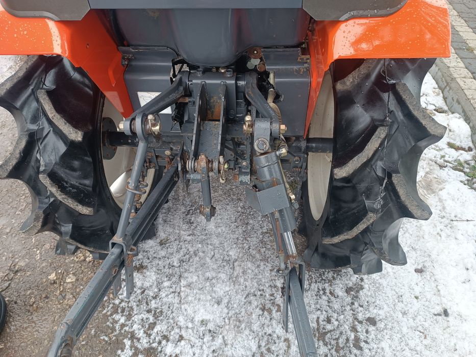 Японський мінітрактор.Трактор Кубота .Янмар