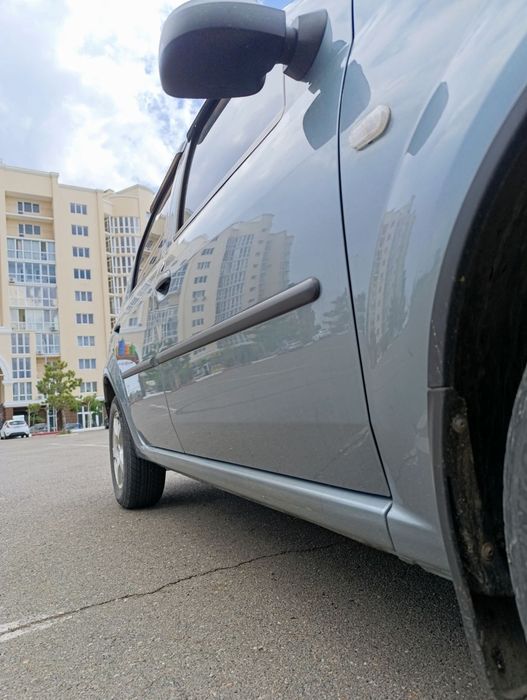 Продам Renault Logan 1.6 відмінний стан