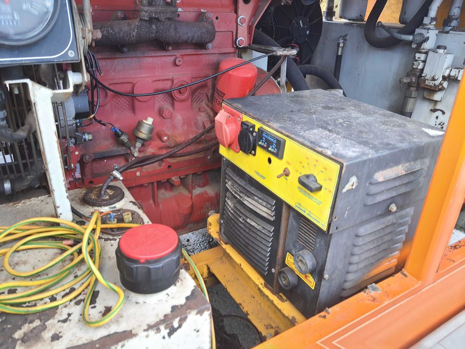 Wiertnica WAMET WPS80 z agregatem hydraulicznym oraz spawarką