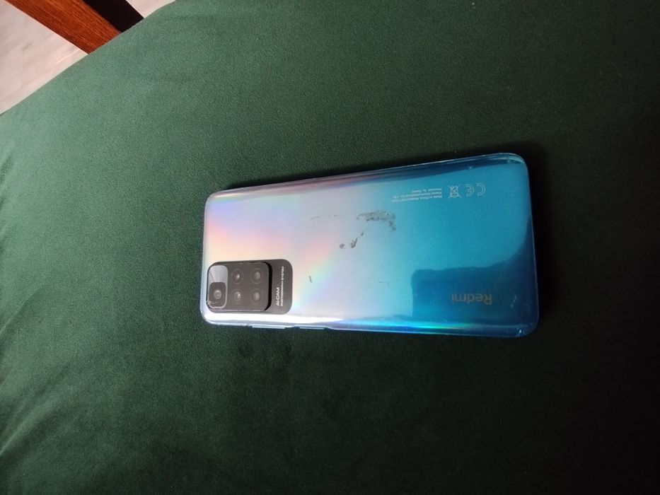 телефон Redmi 10