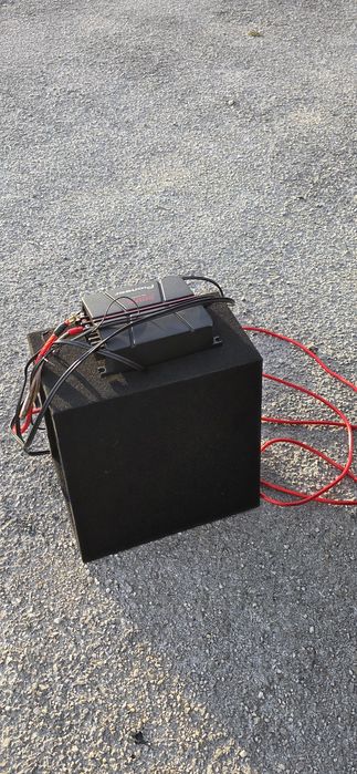 Subwoofer de 500w,  encontrasse novo