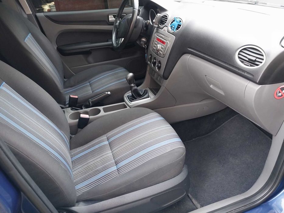 Ford Focus 1.6 mpi