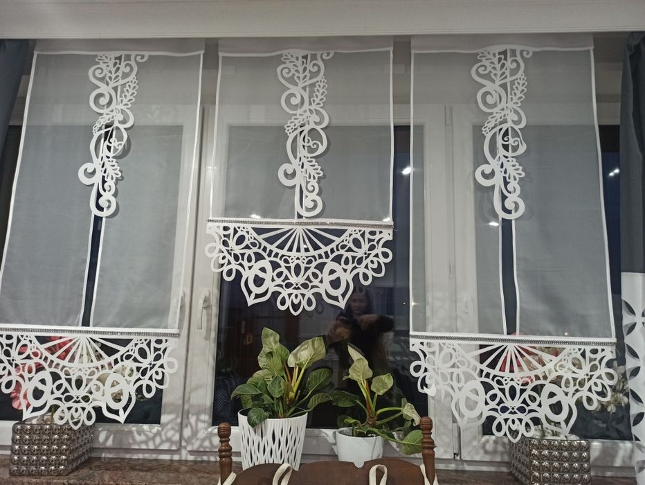 Nowy zestaw paneli gotowe do zawieszenia